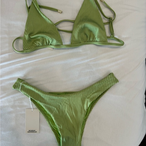 NWT Monday Swimwear Bikini - Picture 2 of 2
